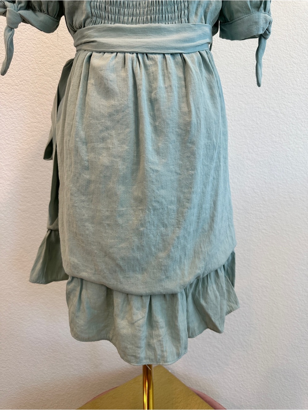 The Clothing Company Sage Green Puff Sleeve Wrap Mini Dress Size Large - Picture 6 of 8